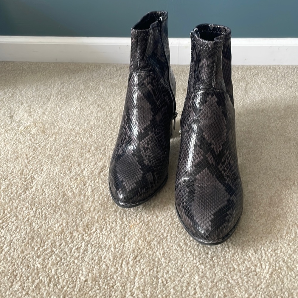 Marc Fischer Boots Size 9-1/2